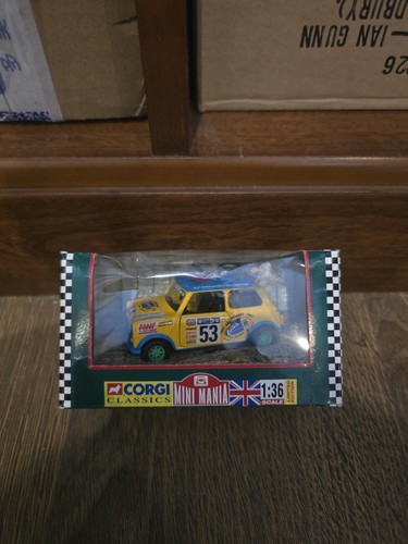 Corgi die cast mini - corgi,
