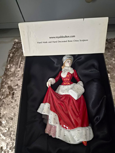 Royal doulton pretty ladies - pretty,