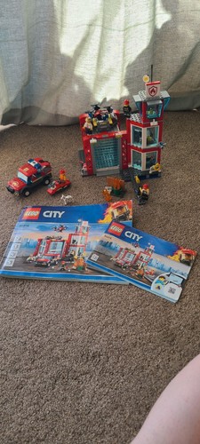Lego city 60215 - city, station