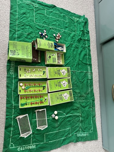 Subbuteo football teams - subbuteo, &