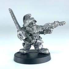 Squat Champion - Rogue Trader