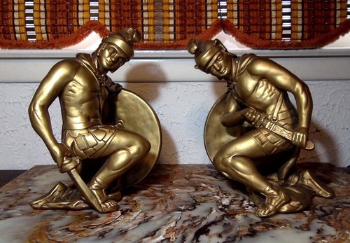 Vintage pair roman - roman, soldier