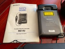 Sony MZ-R2 MD Walkman. Plus 2
