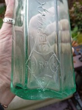 Goldfields Dunrobin Victorian Whisky Bottle with Registration Diamond
