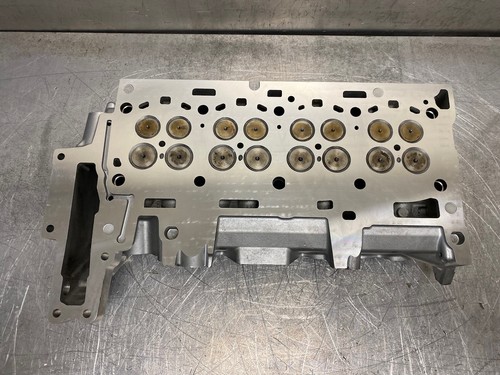 Reconditioned cylinder head - reconditioned,