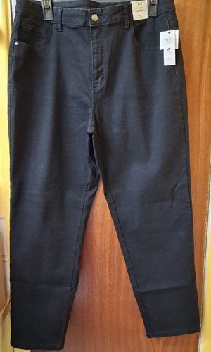Ladies mid rise straight - straight, leg