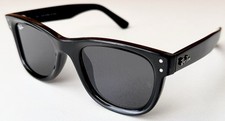 Ray-Ban WAYFARER REVERSE