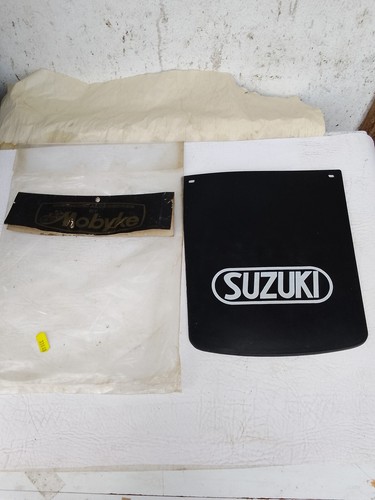 Suzuki large rear rubber - rear,