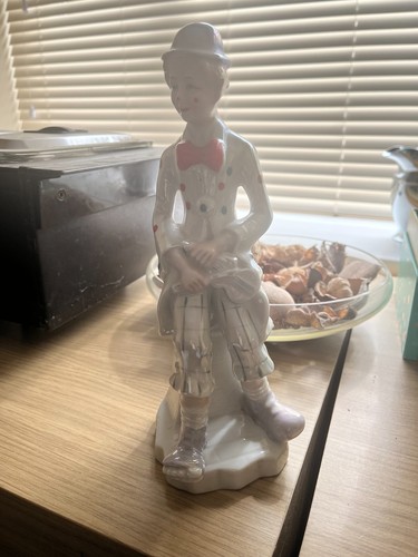 Lady clown figurine - clown,