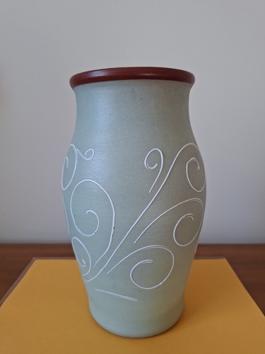 Denby ferndale vase 25cm high - denby,