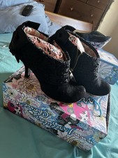 Irregular Choice Women’s black Heel Shoe Boot Lace Bow Size 6/ 40 Love Me More