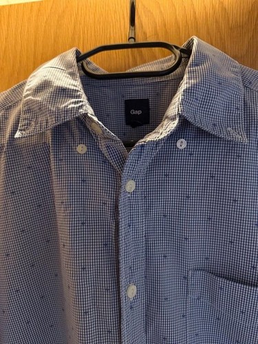Gap shortsleeved shirt size