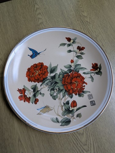 Fenton bone china display