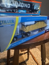 Corgi 76801 man artic - 76801,