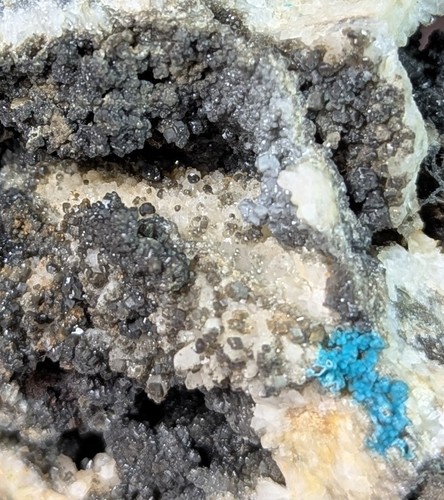 424g rosasite smithsonite
