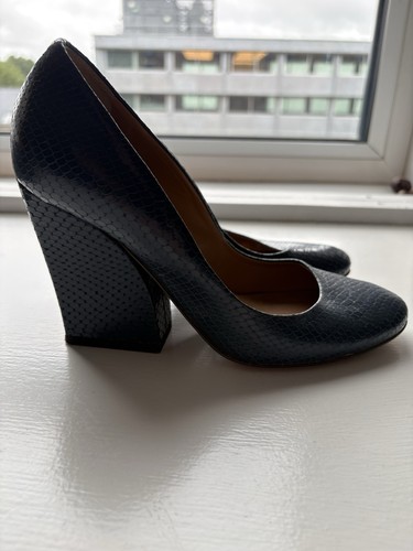 Hobbs blue court - court, size