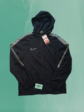 Nike Men’s Lightweight