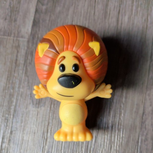 Raa the noisy lion - raa,