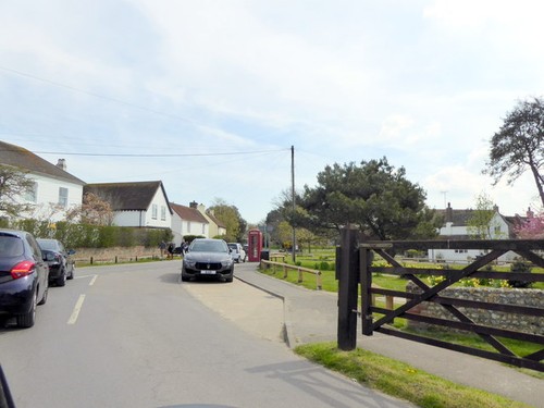 Photo 6x4 pound road - photo,