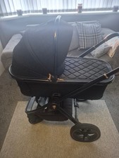 Venicci Tinum Black and Rose Gold Edition Travel System