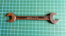 VINTAGE - Shelley Spanner 3/8