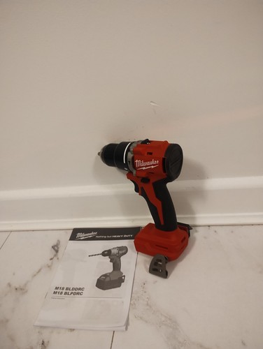 Milwaukee combi drill - drill, cordless