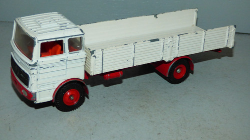 Dinky toys 917 mercedes - 917, benz