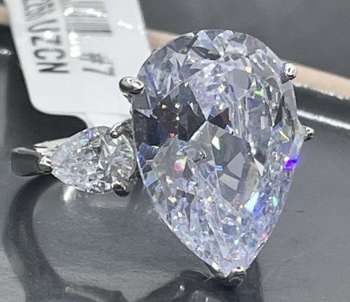 Ladies pear ring silver - pear,