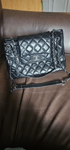 Chanel black quilted leather - chanel,