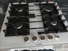 Bosh Gas White Glass Hob 4 Burner Used In Good Condition. See Photos