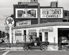 1940 Texaco Gas Station Car
