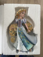 walt disney RAPUNZEL MODEL