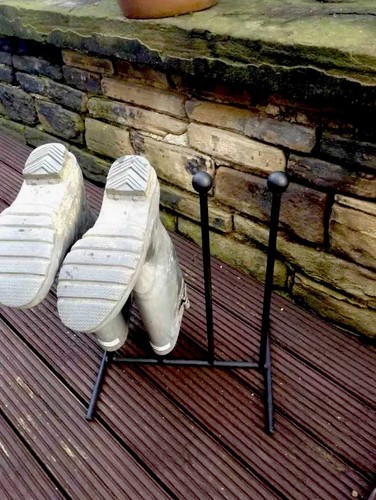 Handmade pairs wrought - in,