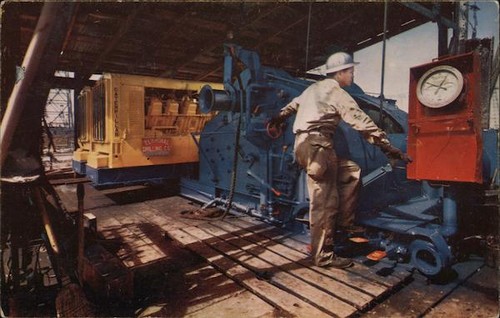Oil well caterpillar - well, engines