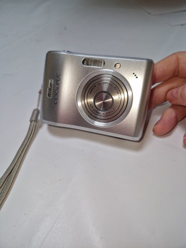 Nikon coolpix l15 0mp - nikon, 8.0mp