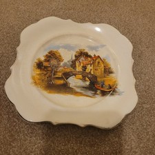Vintage Sandland Ware 20cms