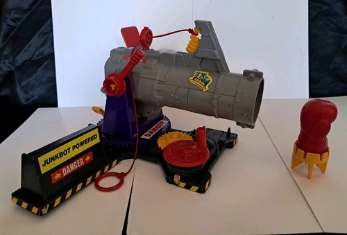 Crash dummies cannon - dummies,