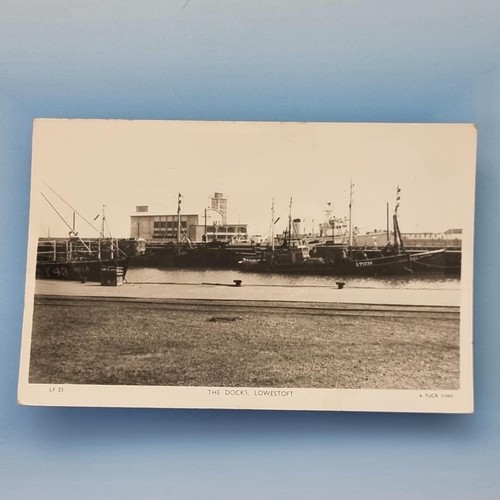 Lowestoft postcard c1950 - c1950, real