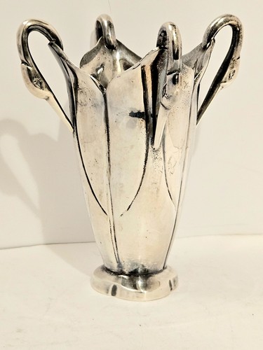 Vintage metal vase with - , swan