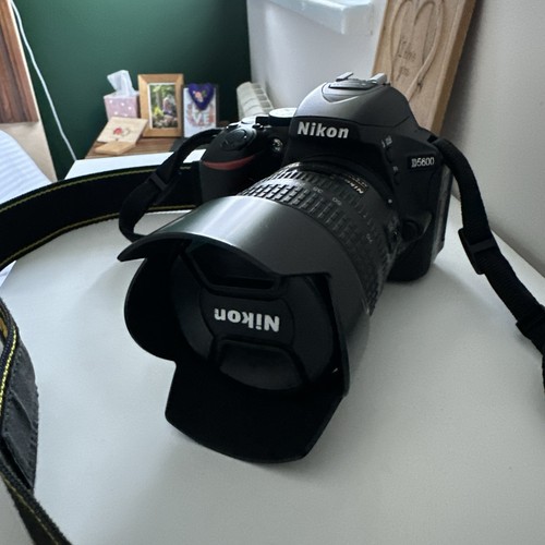 Nikon d5600 camera - nikon,