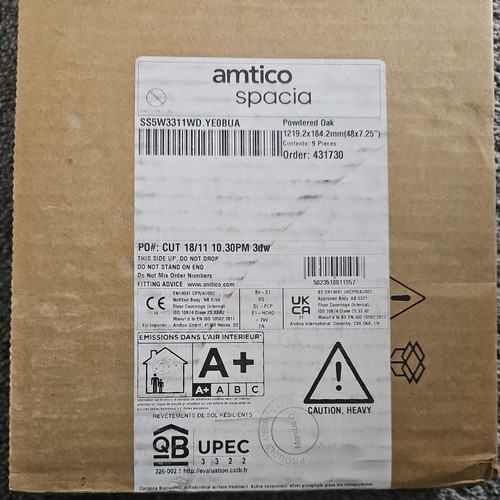 Amtico spacia powdered oak - powdered,