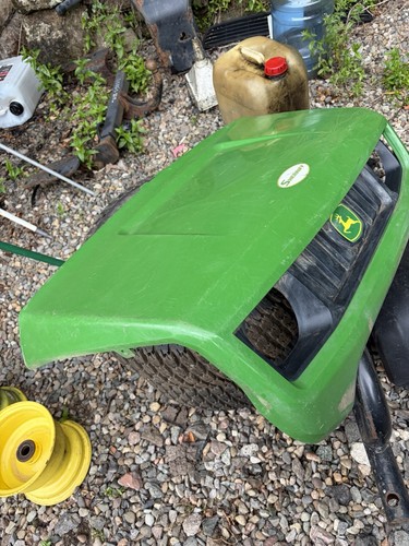 John deere gator - john,