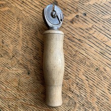 Vintage DEACON Cobblers Circular Welt Cutter Leather Working Tool USA (misc-19) 