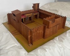 Vintage 1970s Wild West Fort
