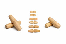 Pk x 2 Wooden Toggles Solid