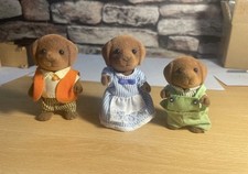 Sylvanian families hunter-smyth chocolate Labrador dog family figures