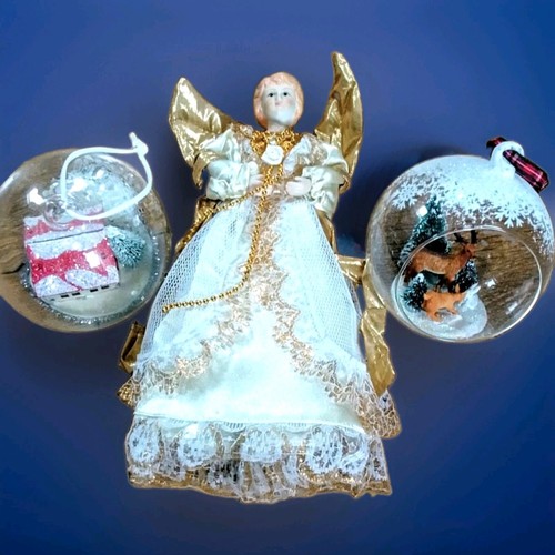Christmas decorations lot tree
