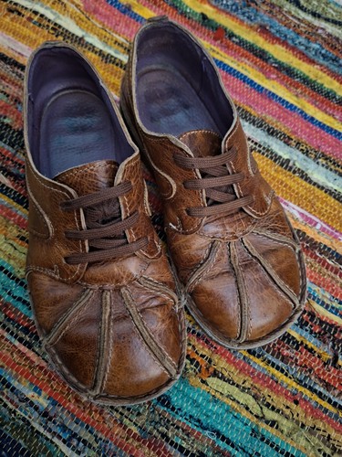 Red dead shoes - red,