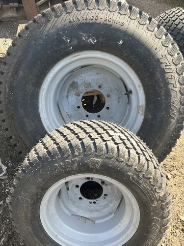 New compact tractor - wheels, and