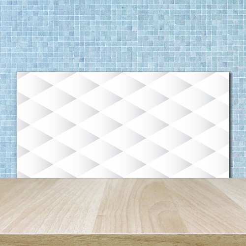 Kitchen rear wall splash guard